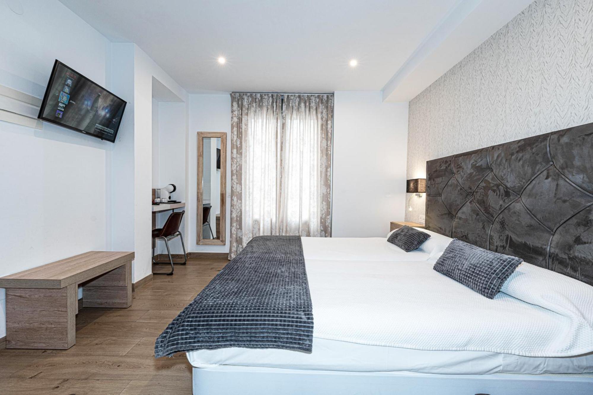 Hostal Boutique Aurora Nerja Exterior foto